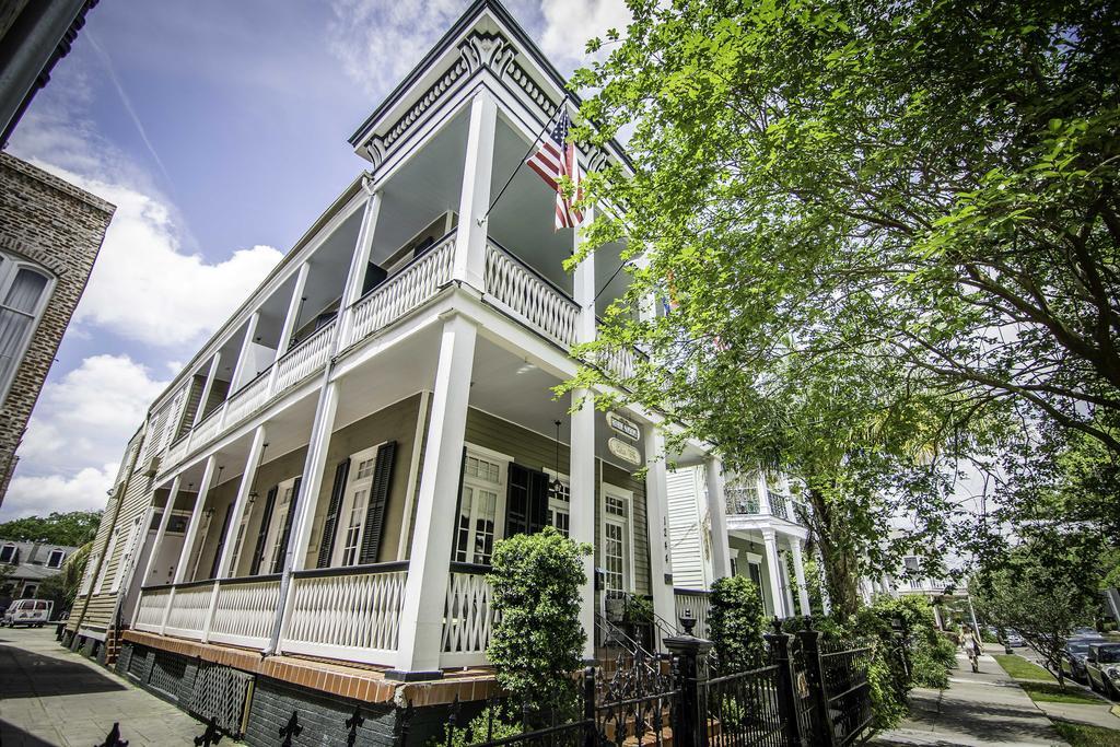 Rathbone Mansions New Orleans Hotel Bagian luar foto
